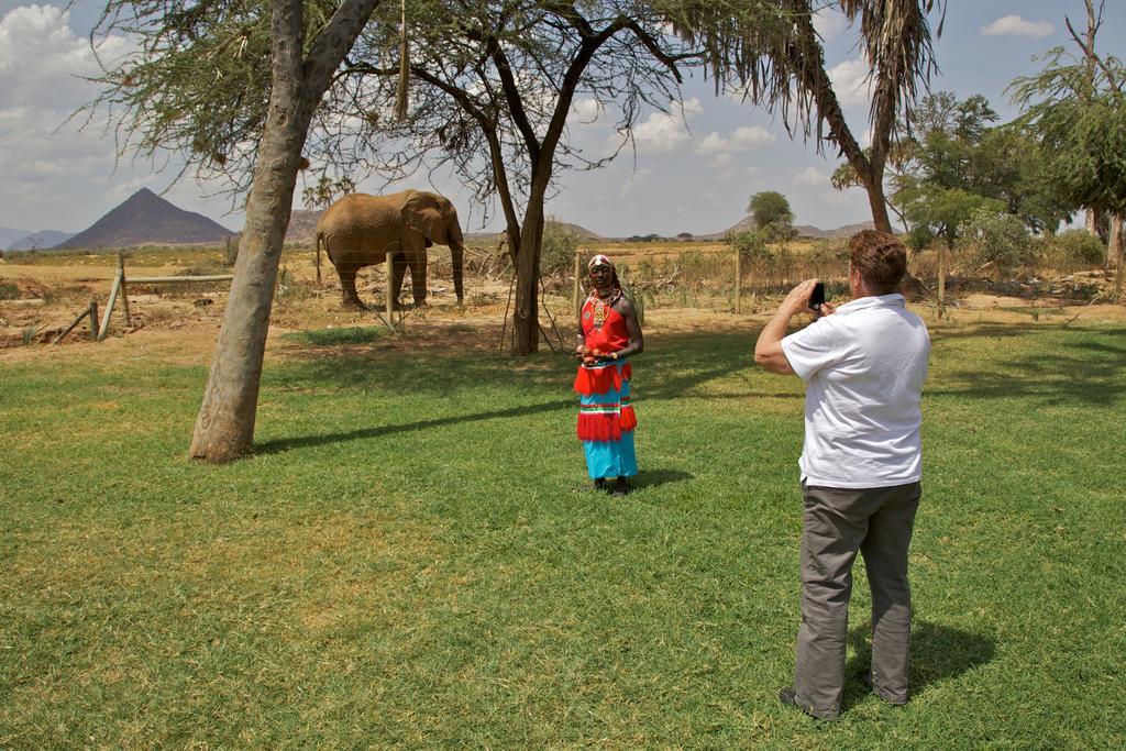 Вілла Ashnil Samburu Camp Archers Post Екстер'єр фото